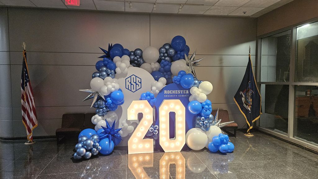 20th anniversary balloon display